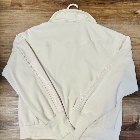 Limited edition Athleta x Allyson Felix sweater/jacket - Picture 8 of 8